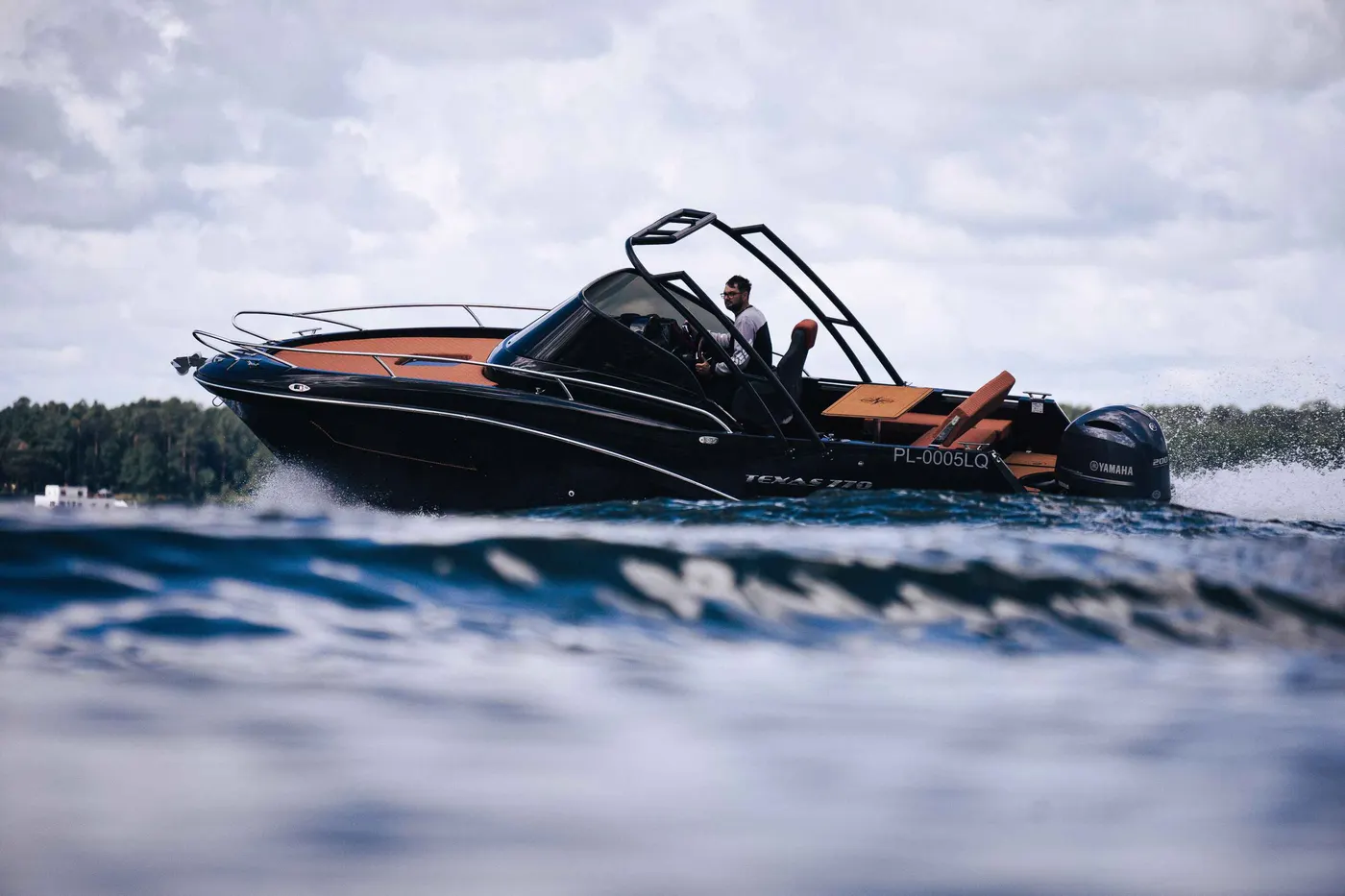 TEXAS 770 BLACK — motorówka BlackWave w Augustowie